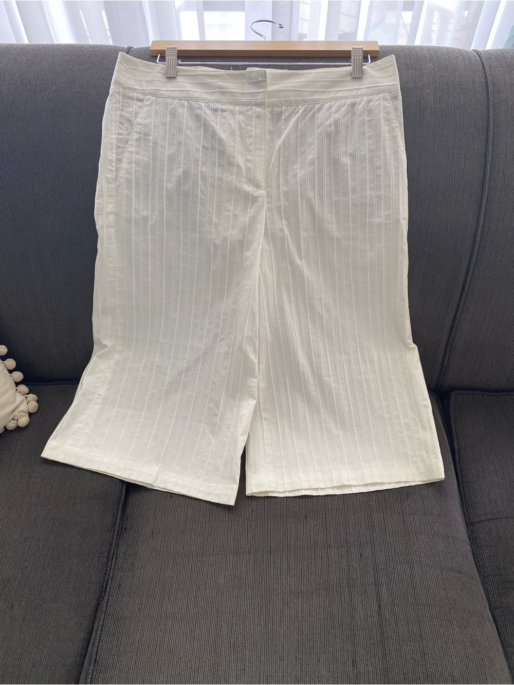 Tibi White Pinstripe Cropped Wide-Leg culottes / shorts
